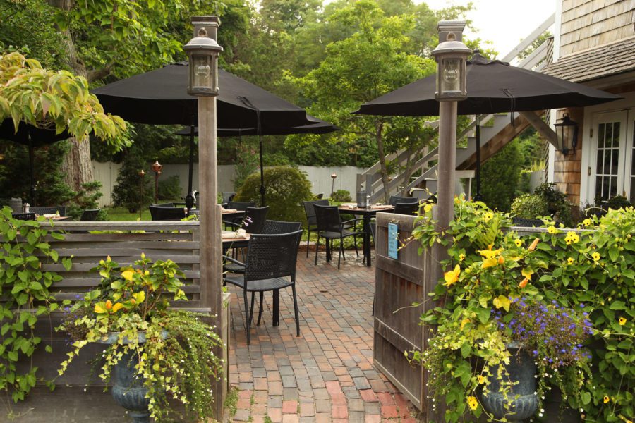 RESTAURANT Winsor House, Duxbury, MA WONDERLUST