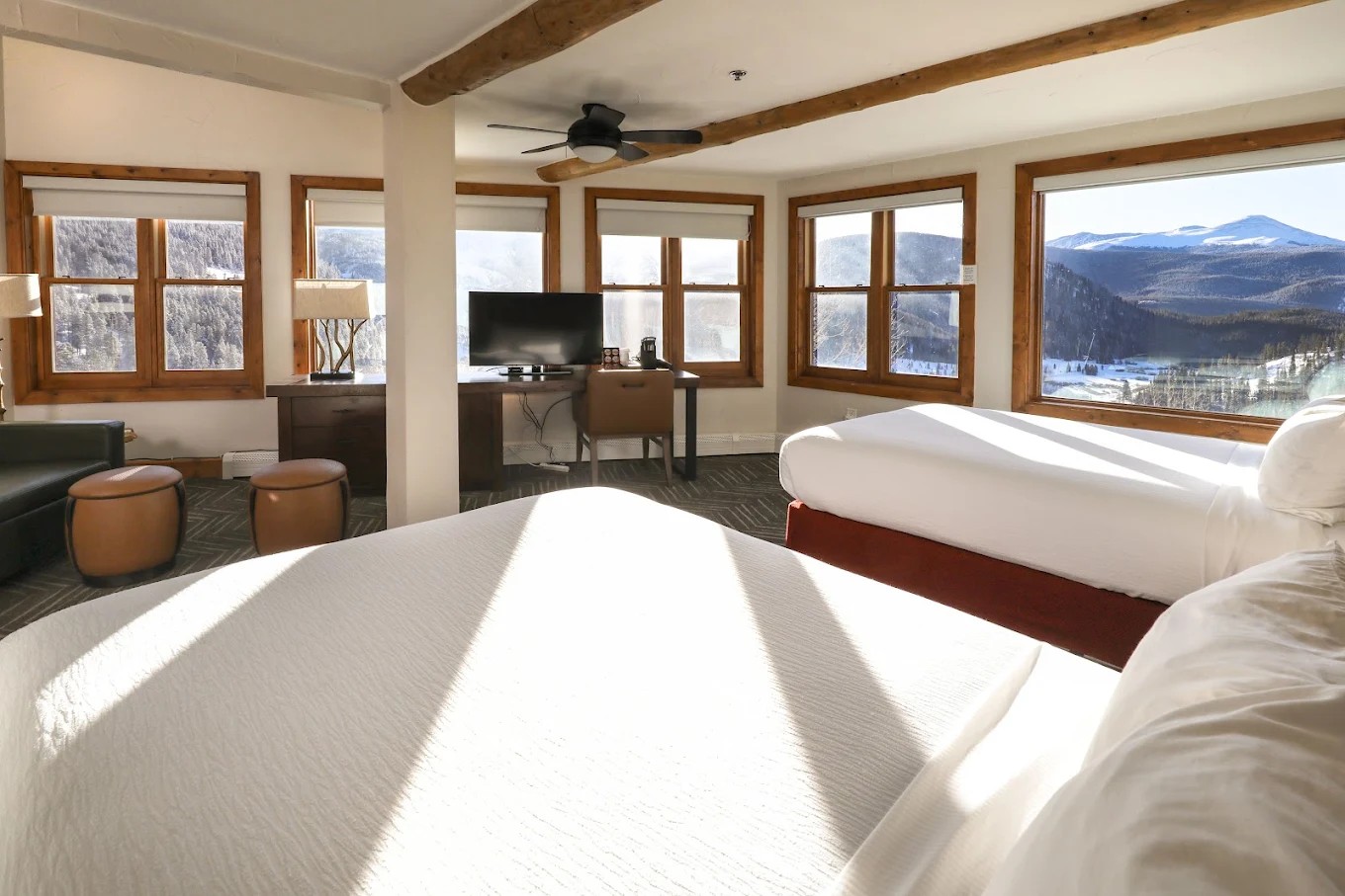 10 Highest hotels The Lodge at Breckenridge