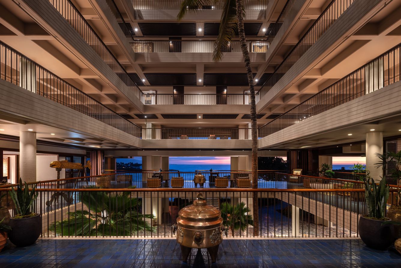 Justine Bateman Mauna Kea Beach Hotel Lobby at Sunset
