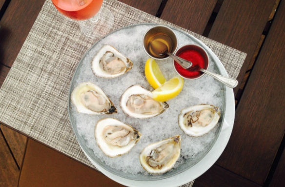 Oysters from the NorthEast US Retsyo Oysters at Toppers Restaurant at-the Wauwinet