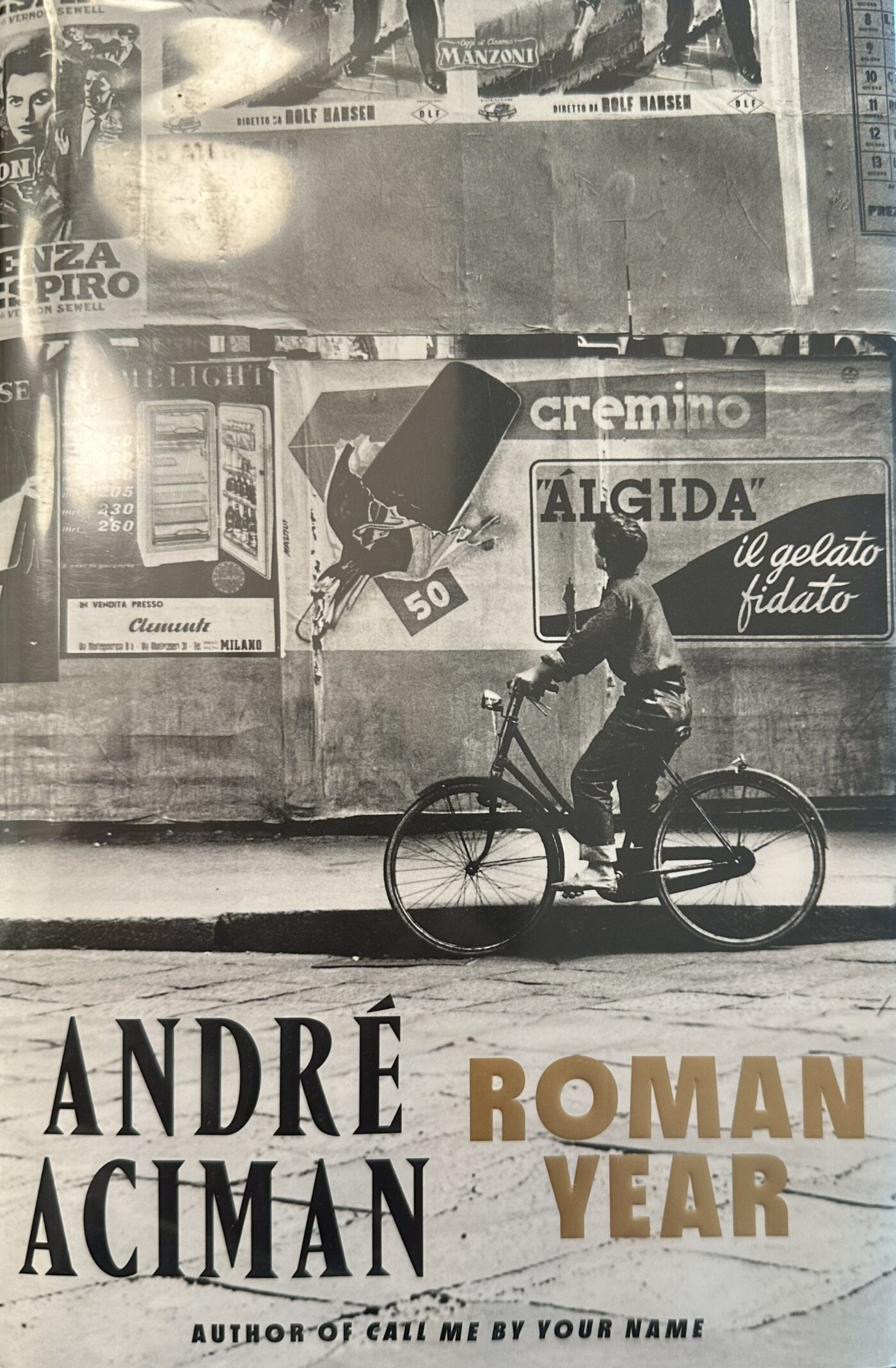 Nightstand Roman Year book cover